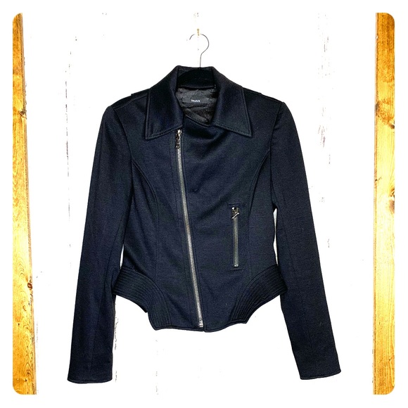 Tahari Jackets & Blazers - Tahari motto jacket black size 6 asymmetrical hem